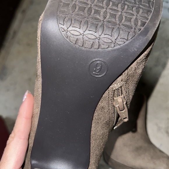 MERONA Molly nude suede boot heels, size 9! - Picture 5 of 5